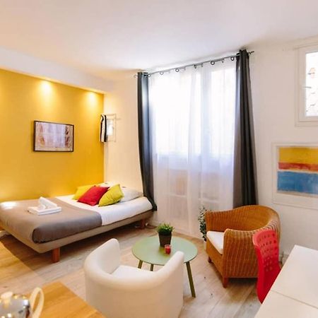 Lulu, Le Studio Du Chateau Lägenhet Nantes Exteriör bild